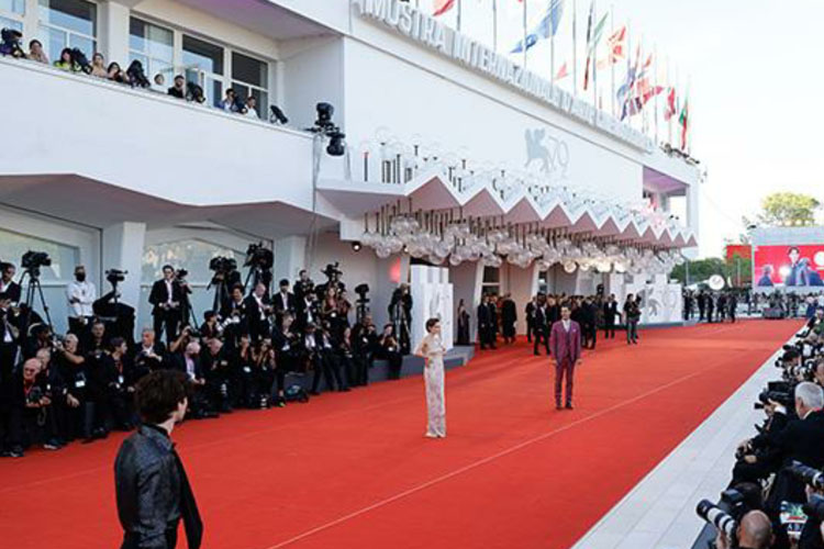 Venedik Film Festivali’ne ‘Eylem’ Damgasını Vurdu